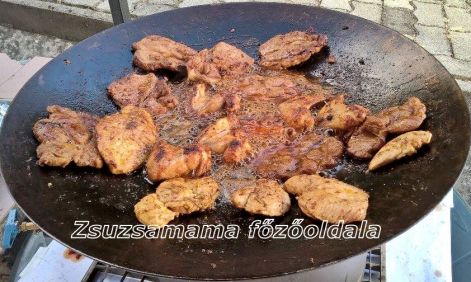 279_.._..grill_tarja_es_csirke.jpg