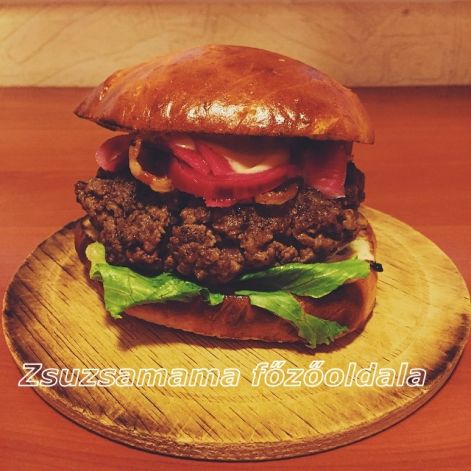 8_9.._hazi_hamburger.jpg 8_9.._hazi_hamburger.jpg